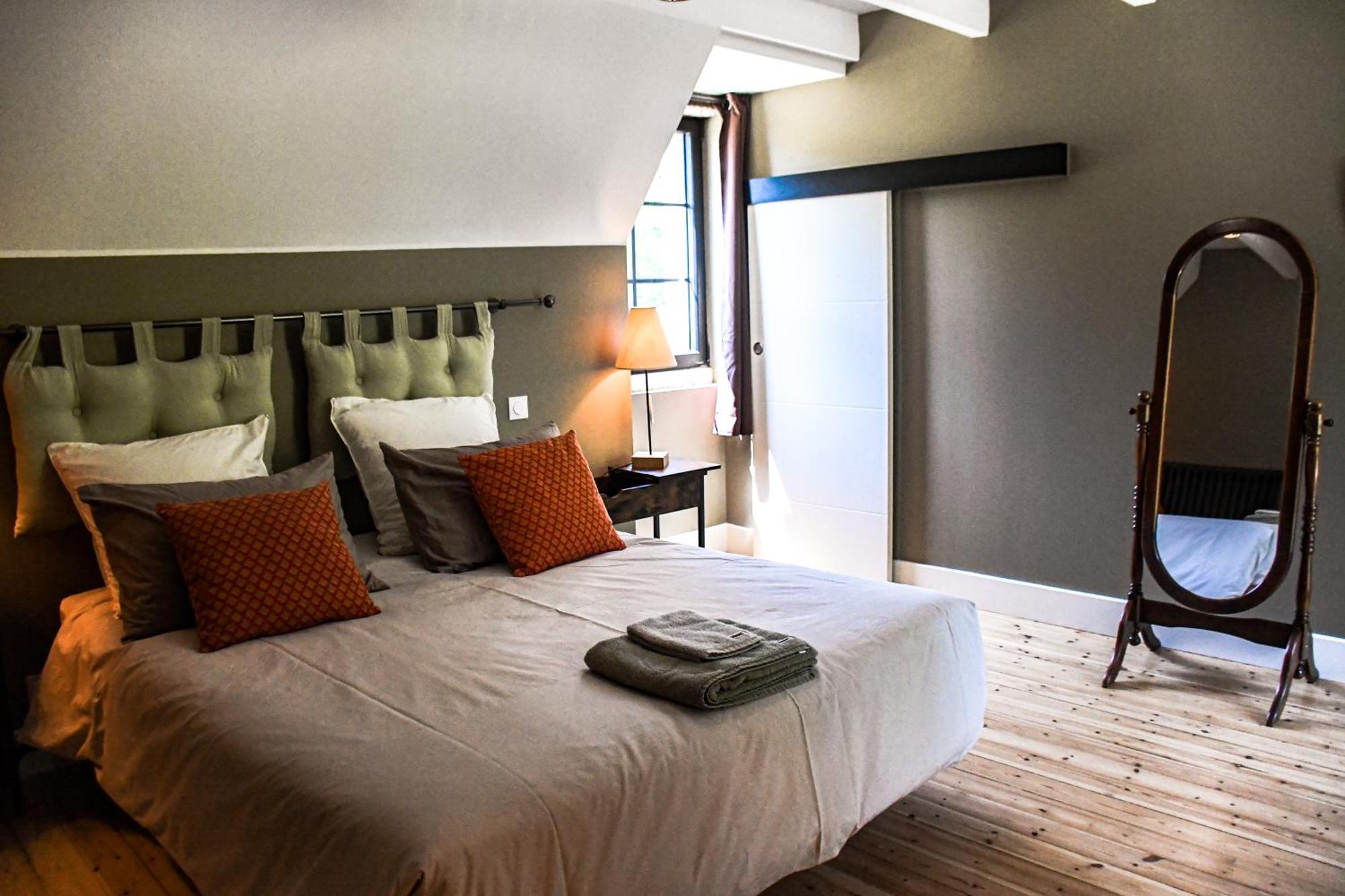 Le Manoir De Menglieu Bed & Breakfast Trefflean Exterior photo